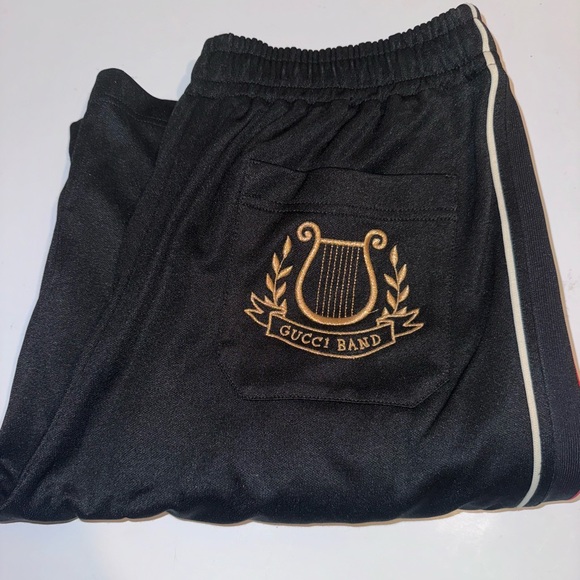 Brand New Gucci Shorts - Picture 2 of 3